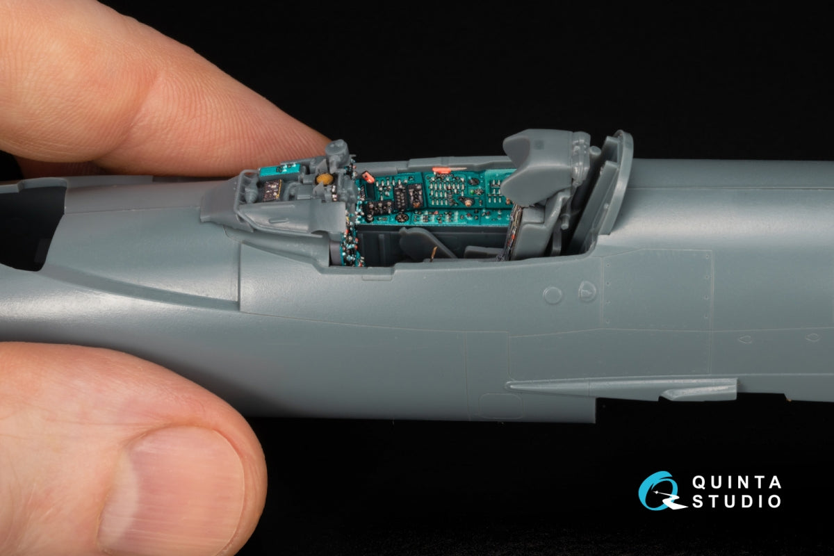 Intérieur imprimé en 3D et coloré sur papier décalcomanie (Eduard) pour MiG-21bis tardif Fishbed-N de Quinta Studio QD+48581 (avec pièces en résine imprimées en 3D) 1/48