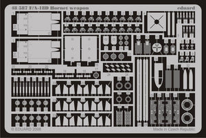 Eduard 48587 F/ A-18D arme 1/48 (HOBBY BOSS)