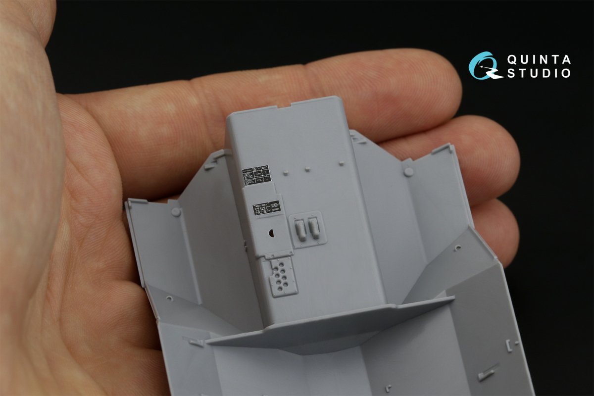 Intérieur imprimé en 3D et coloré sur papier décalcomanie (Zvezda) Quinta Studio QD35079 K-4386 Typhoon VDV 1/35 – immagine 9
