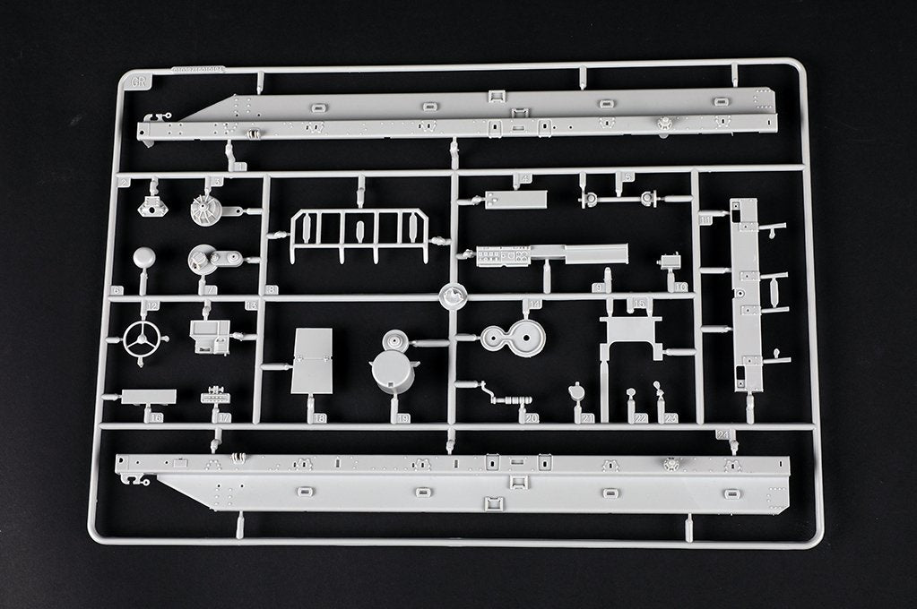 Trumpeter 01090 KZKT-74282 Tracteur lourd 1/35 – Bild 15
