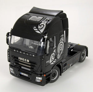 Italeri 3869 IVECO Stralis Espace actif (1/24) – image 2
