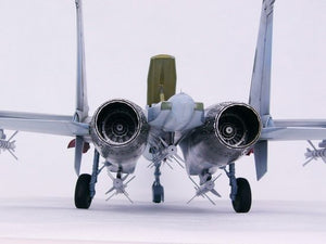 Trumpeter 02224 Sukhoi Su-27 Flanker B soviétique (1/32) – image 8