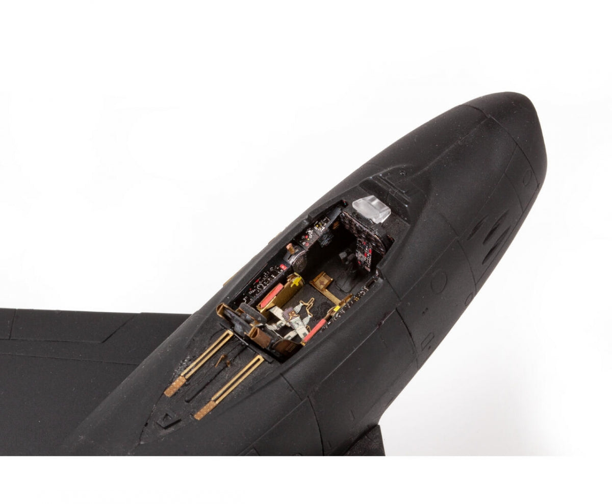 Eduard 491499 F-86F-25/30 Airfix 1/48 – Bild 6