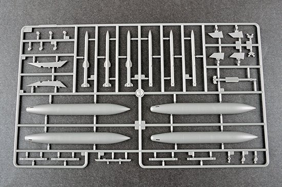 Trumpeter 05811 J-20 Mighty Dragon chinois 1/48 – immagine 4