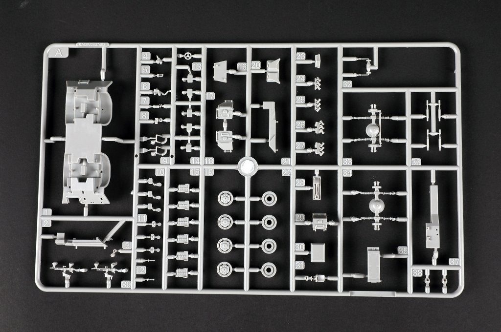 Trumpeter 07439 M706 Commando Armored Car in Vietnam 1/72  – immagine 7