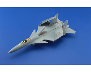 Eduard 73548 Su-33 TROMPETTE 1/72 – Bild 3