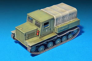 Miniart 35052 Tracteur d&amp;#39;artillerie soviétique Ya-12, première production (1/35) – image 2