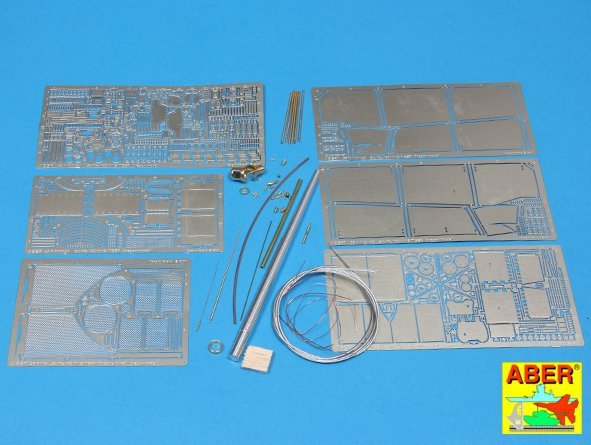 Aber 35K11 Pz.Kpfw. VI, Ausf.B (Sd.Kfz. 182) King Tiger (Tourelle Porsche) (1/35) – immagine 2