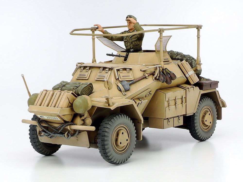 Tamiya 35268 Voiture blindée allemande Sd.Kfz.223 avec pièces photo-découpées (1/35)