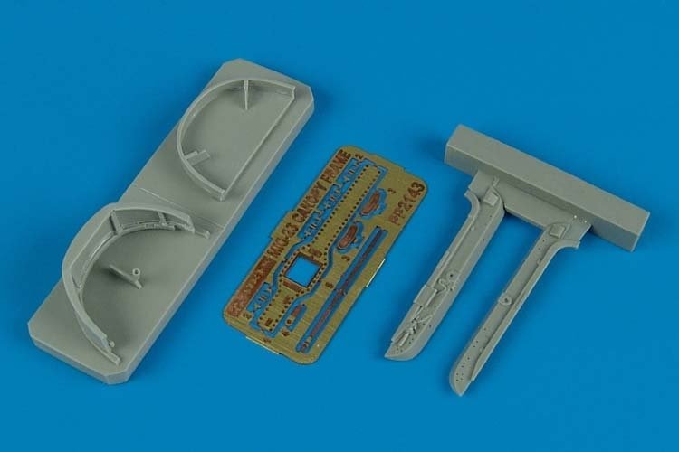 Aires 2143 MiG-23 Flogger, cadre de verrière 1/32 TRUMPETER
