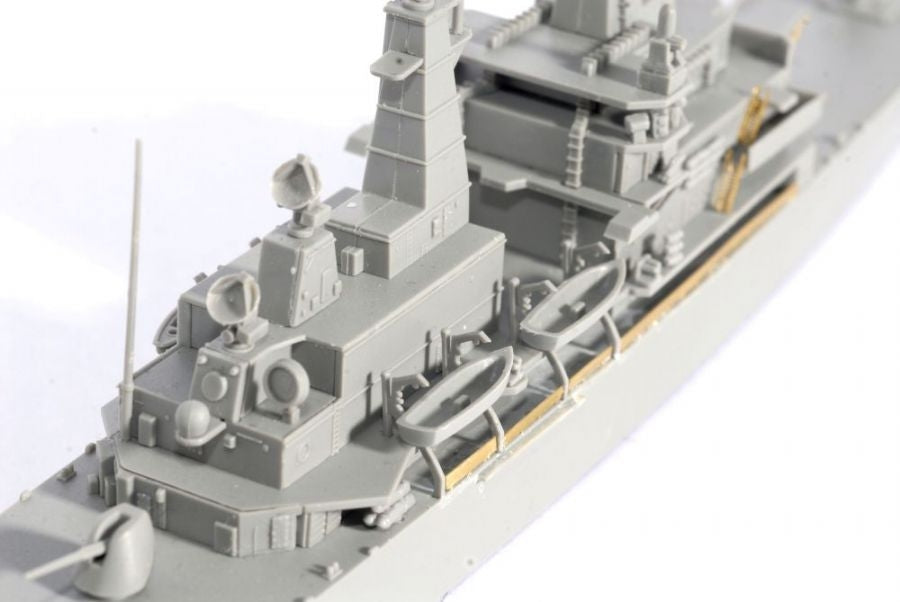 Dragon 7090 USS Virginie (CGN-38) 1/700 – immagine 12