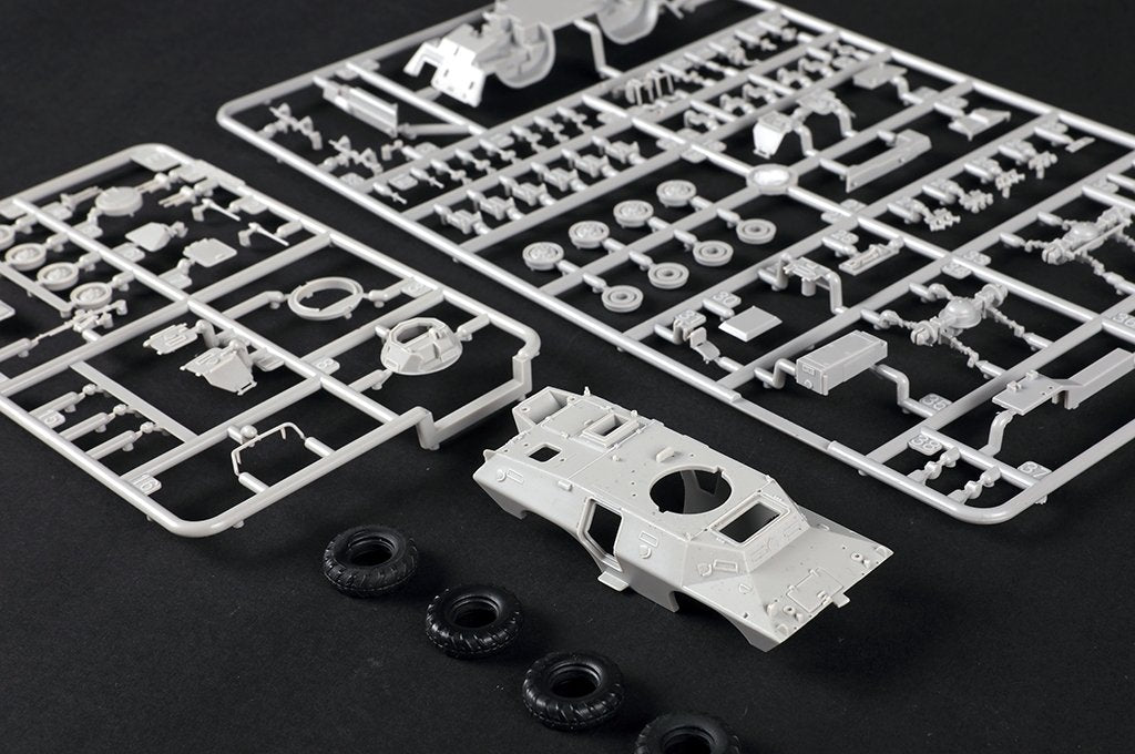 Trumpeter 07439 M706 Commando Armored Car in Vietnam 1/72  – immagine 8