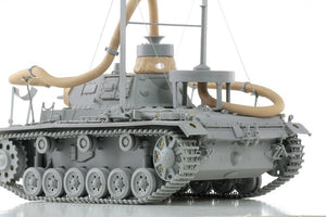 Cyber ​​​​Hobby 6717 Pz. Kpfw. 111(3,7 cm)(T) Ausf. F, Opération Seelowe (1/35) – image 8