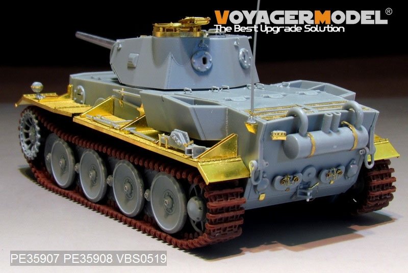 Maquette Voyager PE35908, char allemand Pz.Kpfw.VI Ausf.B (VK36.01) de la Seconde Guerre mondiale, modèle de base pour REVOSYS au 1/35 – image 8