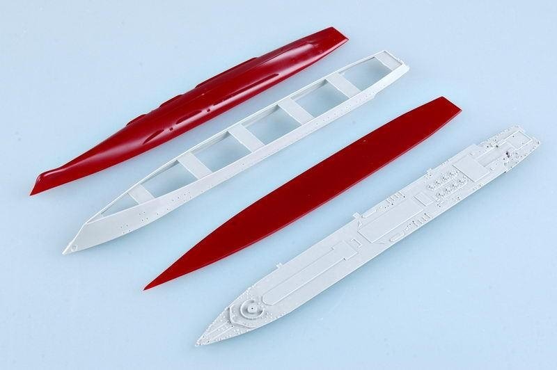 Trumpeter 05722 Maréchal de la marine russe Ustinov 1/700 – image 5
