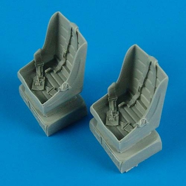 Sièges Quickboost QB48482 T-28 Trojan avec ceintures de sécurité Roden 1/48