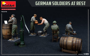 MiniArt 35378 SOLDATS ALLEMANDS AU REPOS. ÉDITION SPÉCIALE 1/35 – image 5