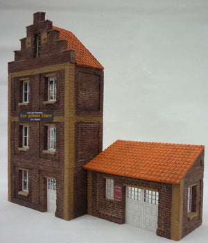 RT-Diorama 35248 Façade de maison européenne 1/35 – imagen 9