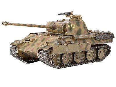 Revell 03171 PzKpfw V Panther Ausf.G 1/72 – image 3
