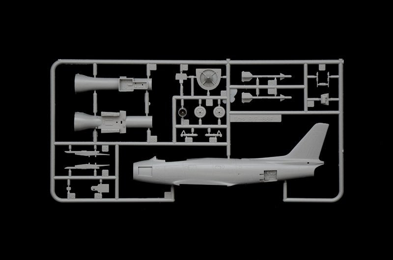 Italeri 1426 F-86F Sabre 1/72 – immagine 10