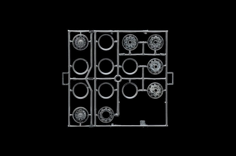 Italeri 3897 SCANIA R730 NOIR AMBRE (1/24)  – immagine 2