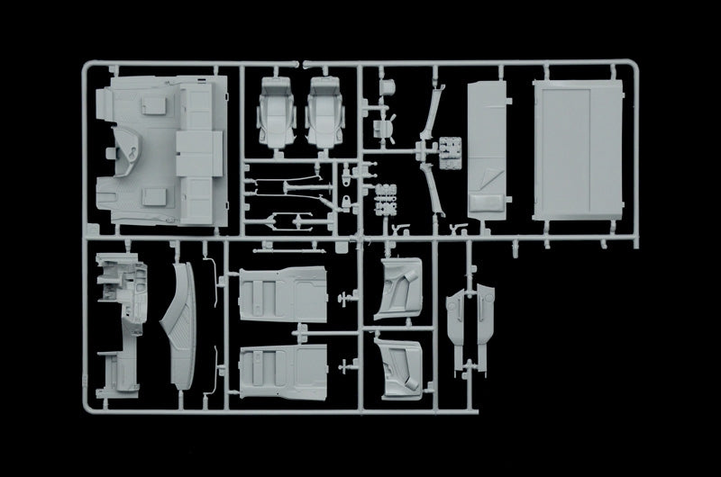 Italeri 3968 MB Actros MP4 Big Space - Édition Grand Prix 1/24 – image 8