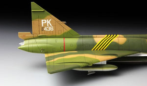 Maquette Meng DS-005 F-102A Delta Dagger (Case XX Wing) (1/72) – immagine 5