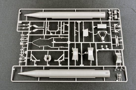 Trumpeter 01058 DPRK Hwasong 5 missile balistique tactique à courte portée 1/35  – immagine 15