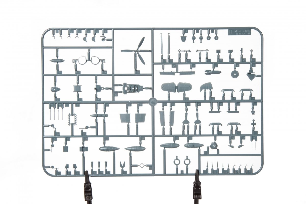Eduard 70155 Bf 109F-4 ProfiPACK 1/72 – image 7
