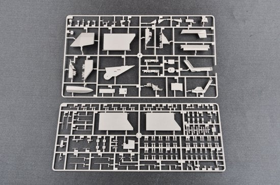 Trumpeter 05619 USS Kitty Hawk CV-63 – immagine 10