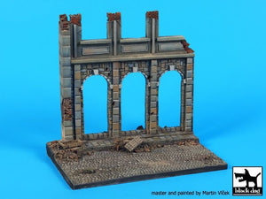 Ruines de maison Black Dog D48002 (Europe) socle 1/48 – image 3