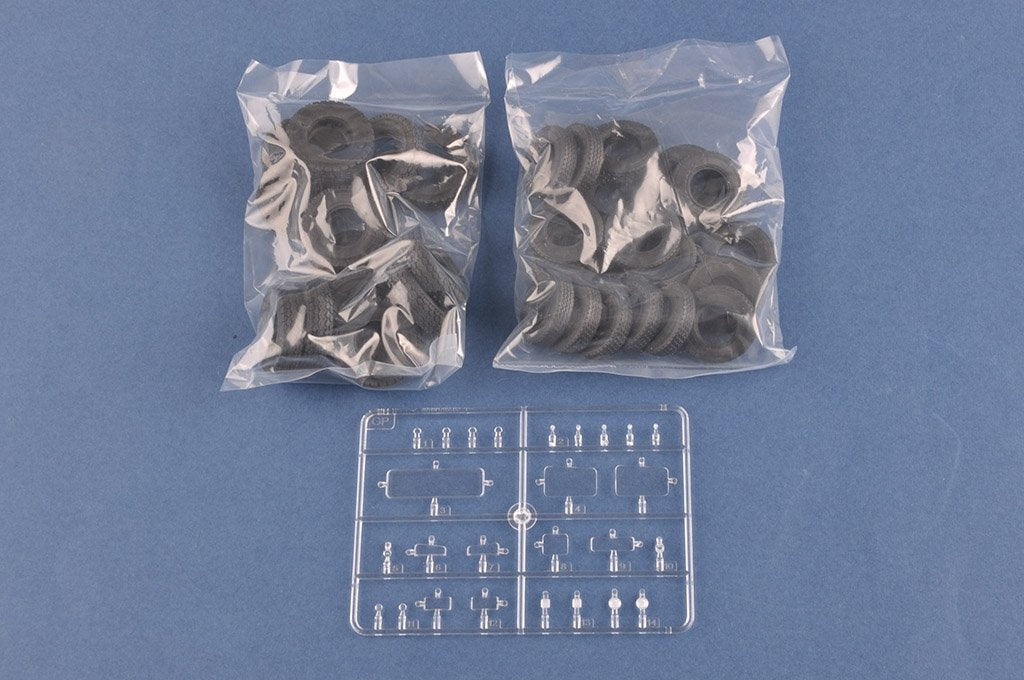 Hobby Boss 85524 M911 C-HET avec remorque Talbert 64T ​​1/35 – immagine 13