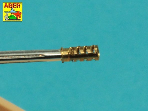Ensemble de canons Aber 35L-292 : canon de 25 mm M242 Bushmaster Late flûté et canon de 7,62 mm M240 pour M2A3 Bradley ou LAV 25 1/35 – image 2