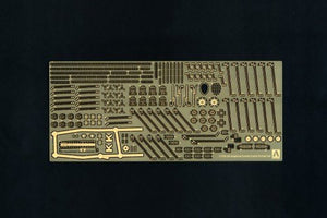 Aoshima 00972 Aéronef-ravitailleur Kimikawa-maru Pièces photo-découpées 1/700