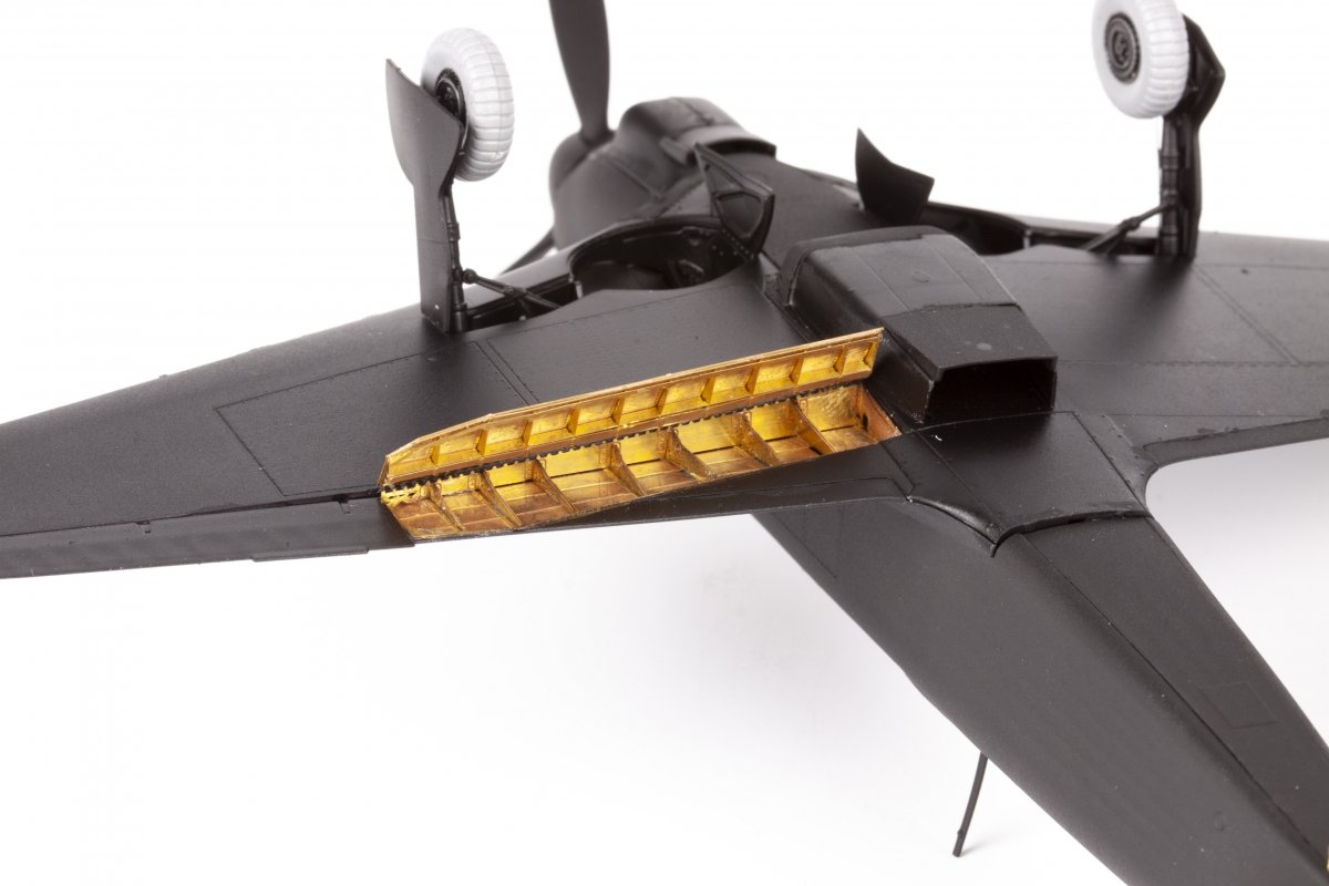Eduard BIG49351 Yak-9D ZVEZDA 1/48 – immagine 14