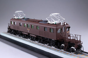 Locomotive électrique Aoshima 05504 EF18 1/50 – image 7