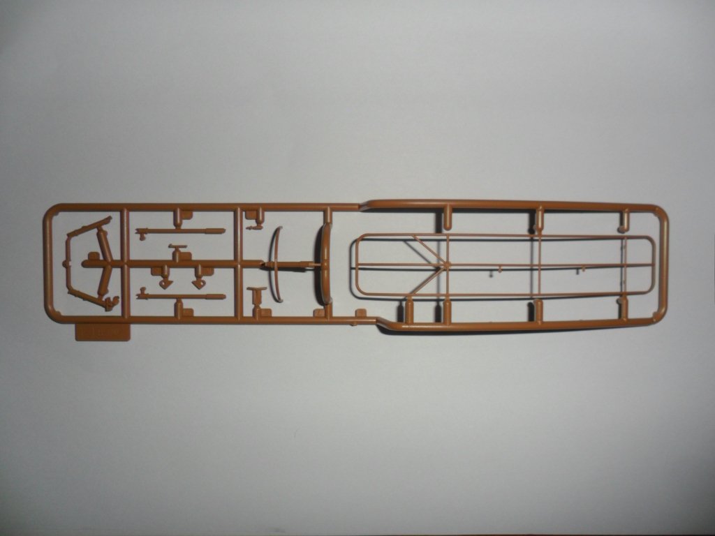 ICM 35376 Panzerspahwagen P 204 (f) Railway, véhicule blindé allemand de la Seconde Guerre mondiale (1/35) – Bild 10