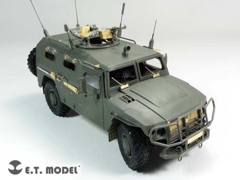 ET Modèle E35-184 GAZ-233014 STS russe « TIGER » (Pour Meng VS-003) (1/35) – Bild 2