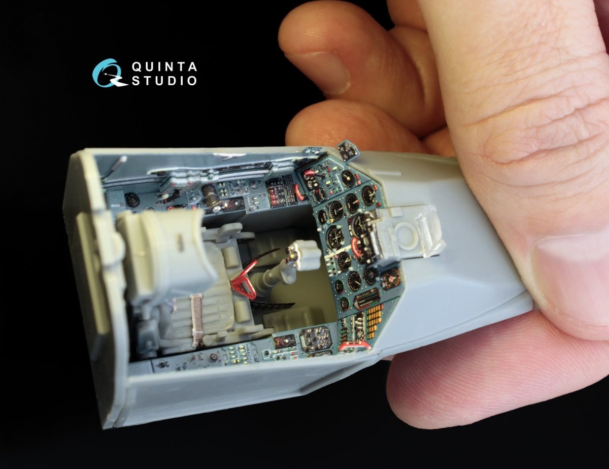 Intérieur imprimé en 3D et coloré sur papier décalcomanie Quinta Studio QD32001 Su-25 (pour maquette Trumpeter) 1/32 – immagine 9