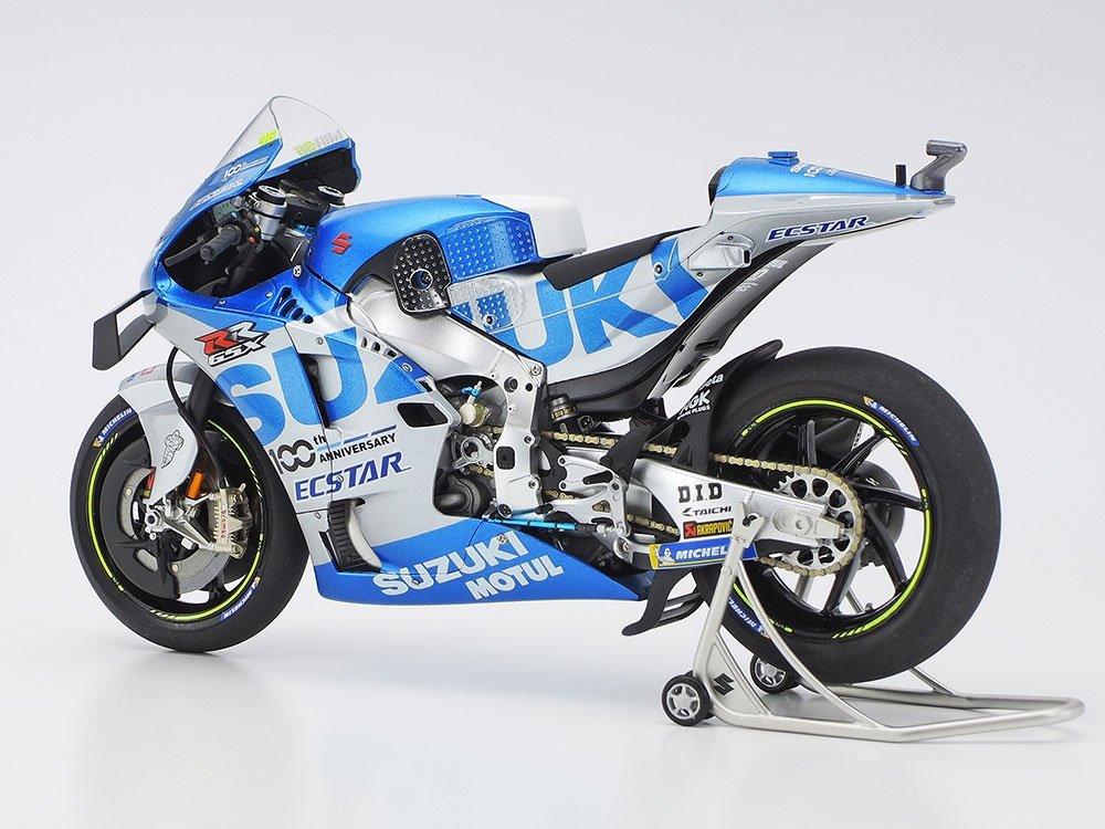 Tamiya 14139 Team Suzuki ECSTAR GSX-RR &amp;#39;20 1/12 – image 2