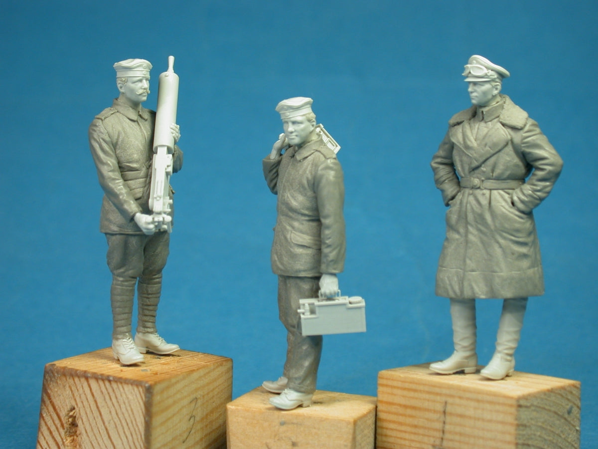 Modèle réduit Copper State Models F35-039 : Membre d&amp;#39;équipage d&amp;#39;une voiture blindée allemande avec mitrailleuse MG 08, échelle 1/35 – immagine 2