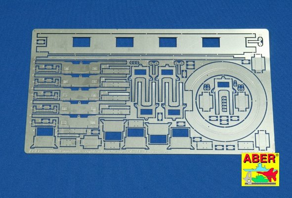 Aber 16009 Intérieur coupola du commandant pour Tiger I, Ausf.E - Première version (1/16)