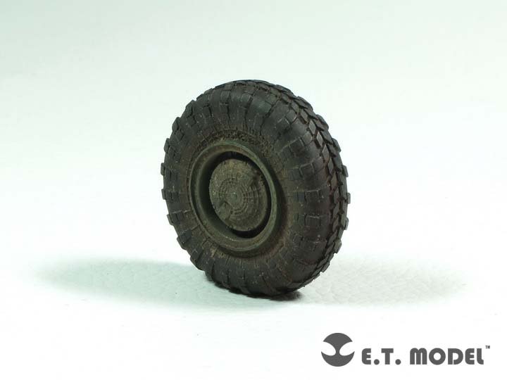 Roues de route lestées étroites ET Model ER35-058 pour BTR-80 APC russe TRUMPETER 1/35 – immagine 2