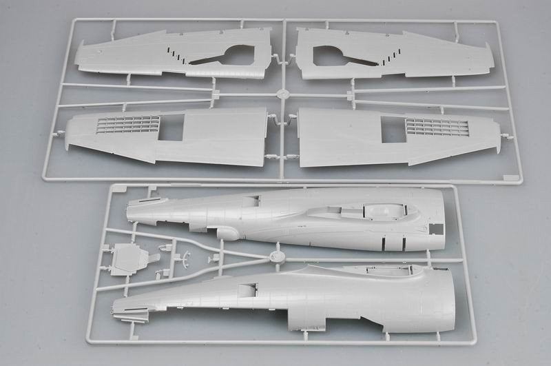 Trumpeter 02265 P-47N Thunderbolt 1/32 – image 3