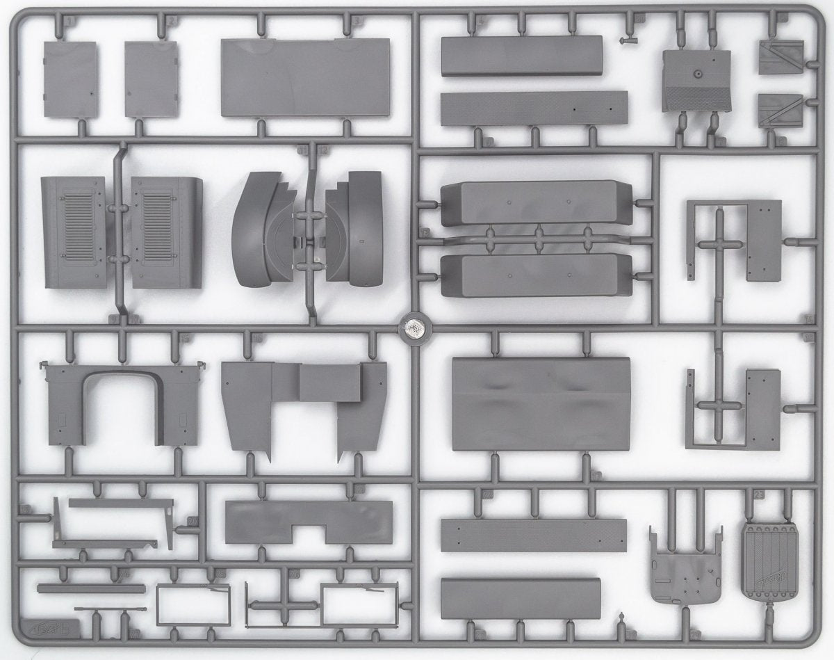 Camions radio ICM DS3509 Wehrmacht (Henschel 33D1 Kfz.72, Krupp L3H163 Kfz.72) 1/35 – imagen 11