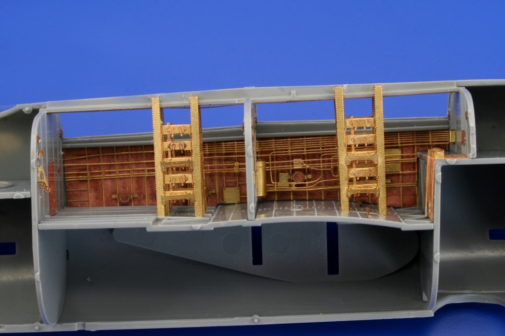 Maquette Eduard 72489 pour soute à bombes B-24 au 1/72 (HASEGAWA) – Bild 3