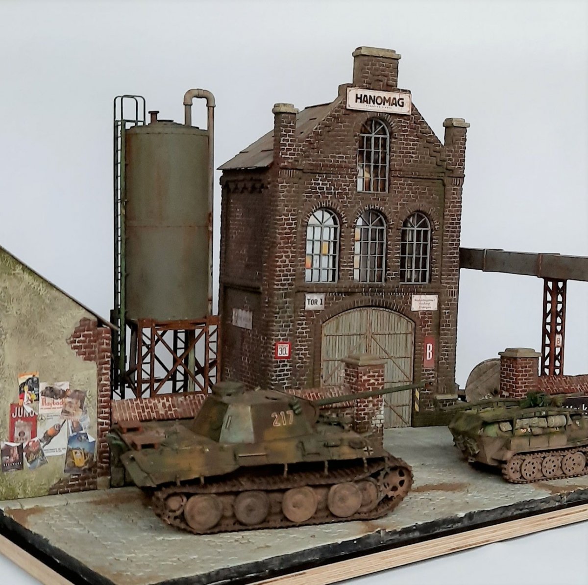 RT-Diorama 35286 Socle de diorama : « Chantier d’usine » 1/35 – Bild 13