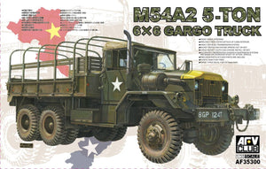 AFV Club 35300 M54A2 Camion cargo 5 tonnes 6x6 (1/35)