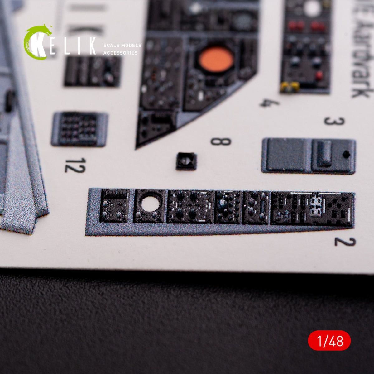 KELIK K48002 F-111 A/E Aardvark intérieur décalcomanies 3D pour kit HobbyBoss 1/48 – imagen 8