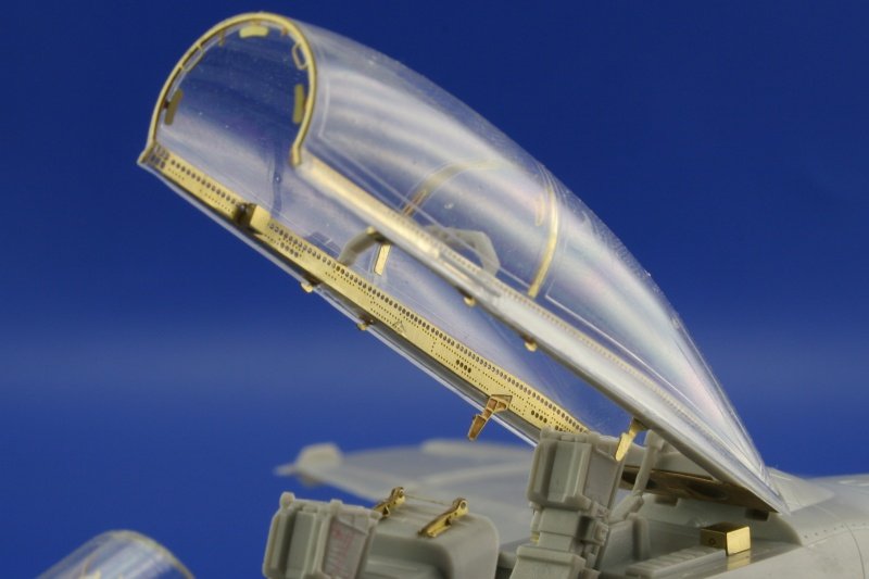 Eduard 49334 F/ A-18F intérieur 1/48 Hasegawa – image 9